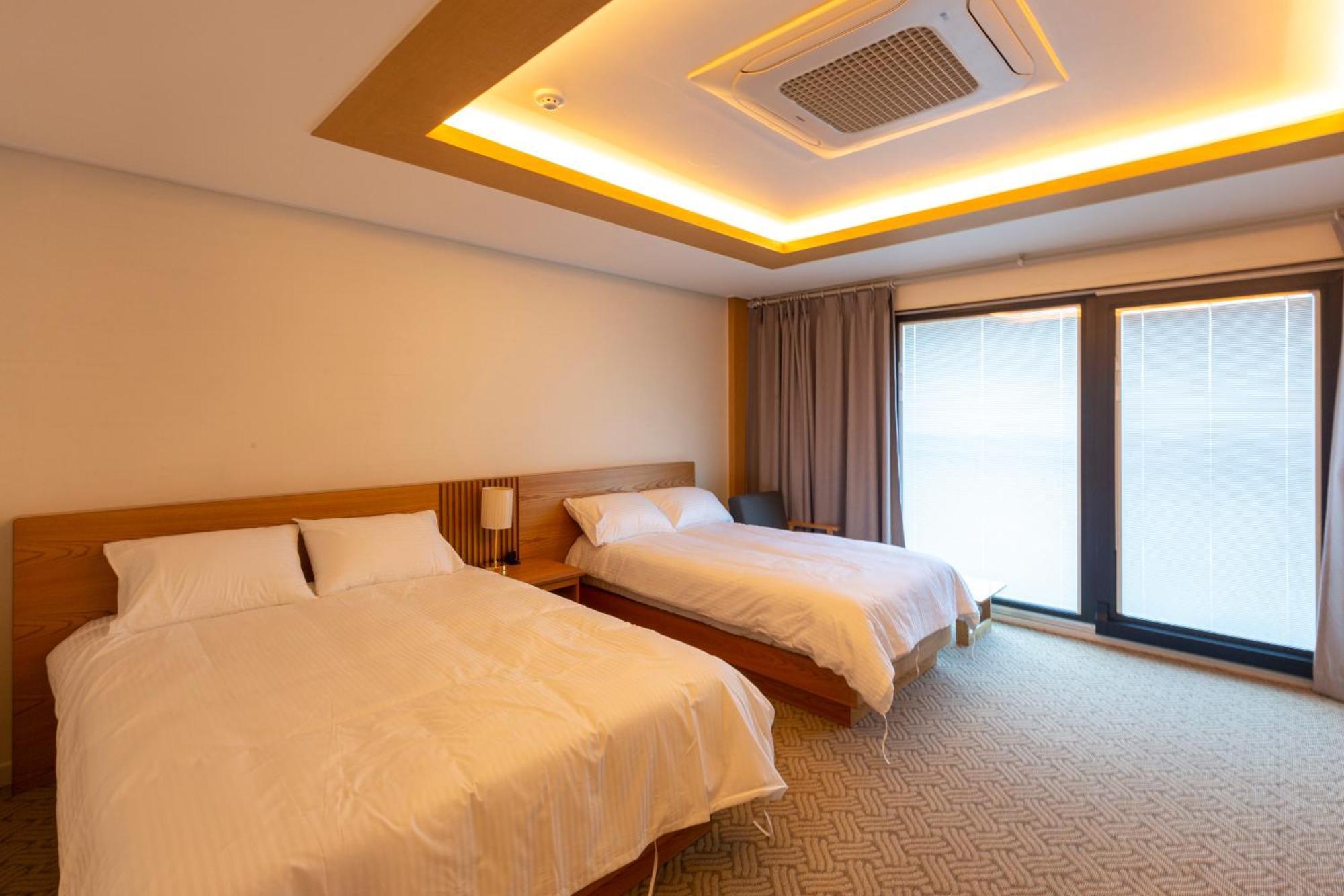 Yeongcheon Auno Feliz Hotel Phòng bức ảnh